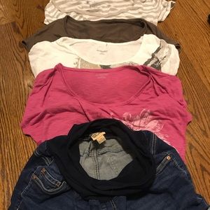 4 motherhood maternity shirts and 1 pair of shorts